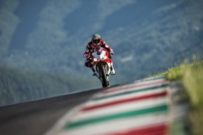 沙特媒体：C罗已成利雅得胜利精神领袖，c罗在利物浦